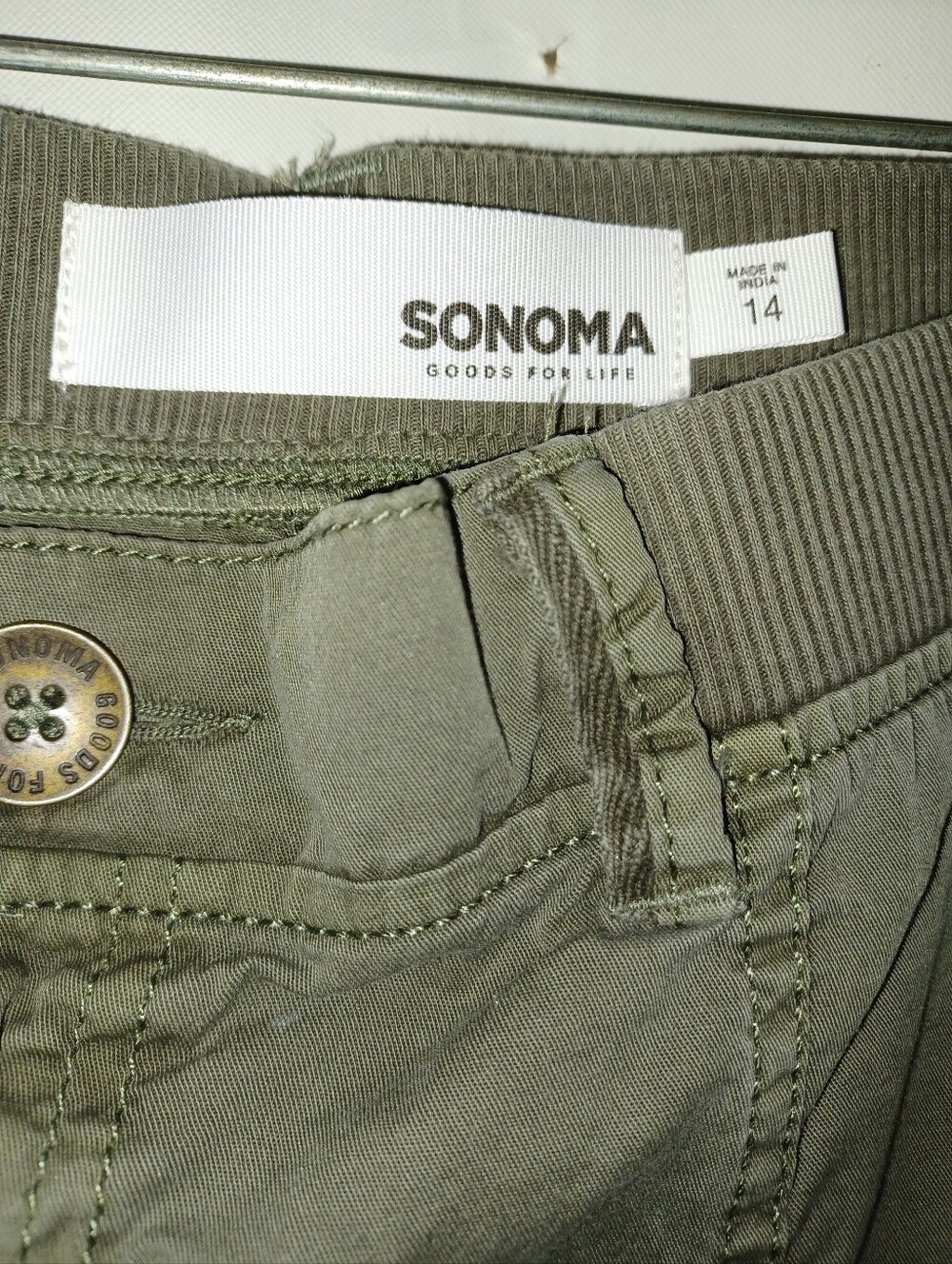 NWT New Gorgeous Sonoma Size 14 Olive Capris With Embroidered Floral Design - Picture 8 of 10